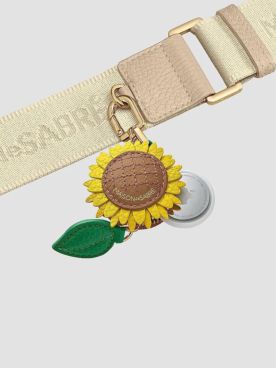 MAISON de SABRÉ Women's The Sabrémoji Bloom Charm | Thumbnail 2 MAISON de SABRÉ Women's The Sabrémoji Bloom Charm | Thumbnail 2
