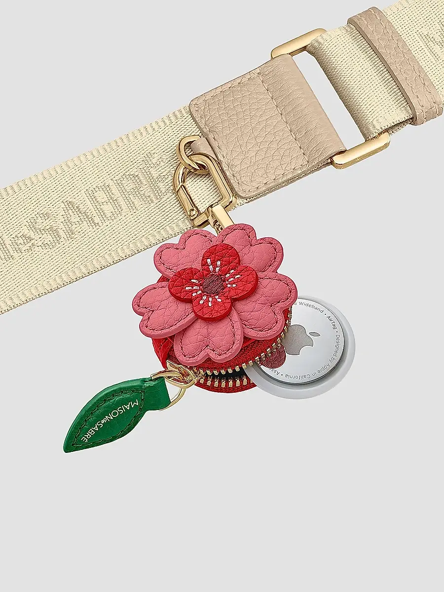 MAISON de SABRÉ Women's The Sabrémoji Bloom Charm | Thumbnail 2 MAISON de SABRÉ Women's The Sabrémoji Bloom Charm | Thumbnail 2