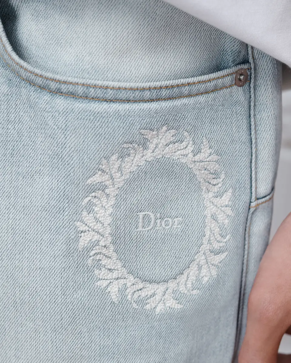 Dior Dior Médaillon Shorts | Thumbnail 4 Dior Dior Médaillon Shorts | Thumbnail 4