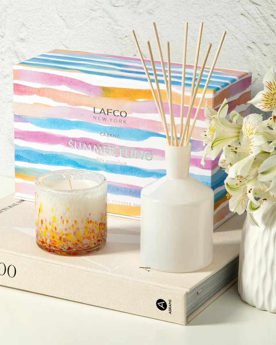 LAFCO New York Summer Fling White Grapefruit Classic Candle & Diffuser Duo | Thumbnail 4 LAFCO New York Summer Fling White Grapefruit Classic Candle & Diffuser Duo | Thumbnail 4