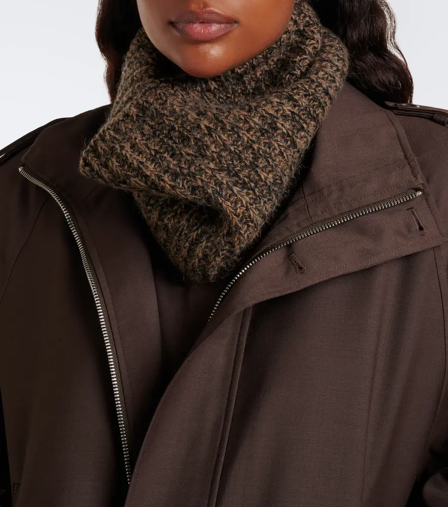 Lemaire Alpaca and yak snood | Thumbnail 5 Lemaire Alpaca and yak snood | Thumbnail 5