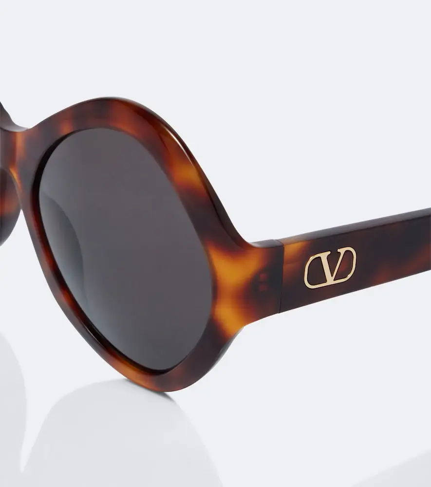 Valentino Garavani L'8 VLogo round sunglasses | Thumbnail 2 Valentino Garavani L'8 VLogo round sunglasses | Thumbnail 2