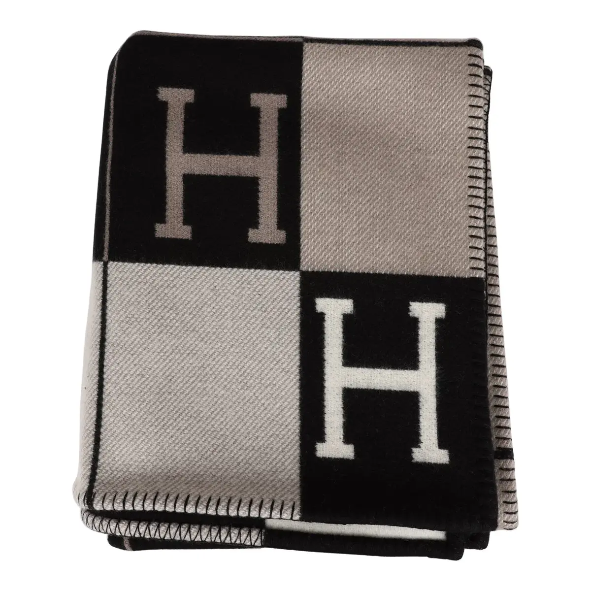HERMÈS Hermes "Classic Avalon" Ecru and Black Wool Blanket | Image 1 HERMÈS Hermes "Classic Avalon" Ecru and Black Wool Blanket | Image 1