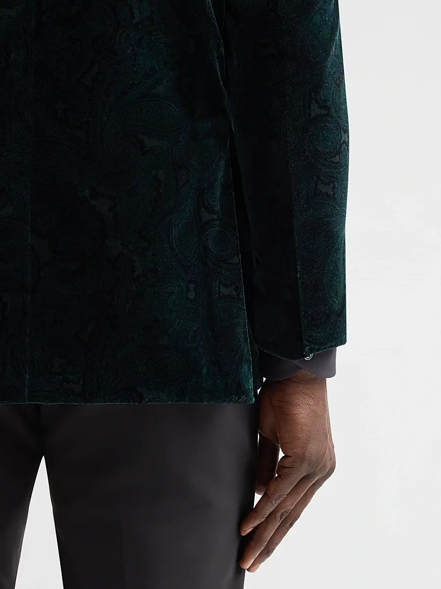 Sartorio Napoli Men's Paisley Velvet Single-Button Dinner Jacket | Thumbnail 8 Sartorio Napoli Men's Paisley Velvet Single-Button Dinner Jacket | Thumbnail 8