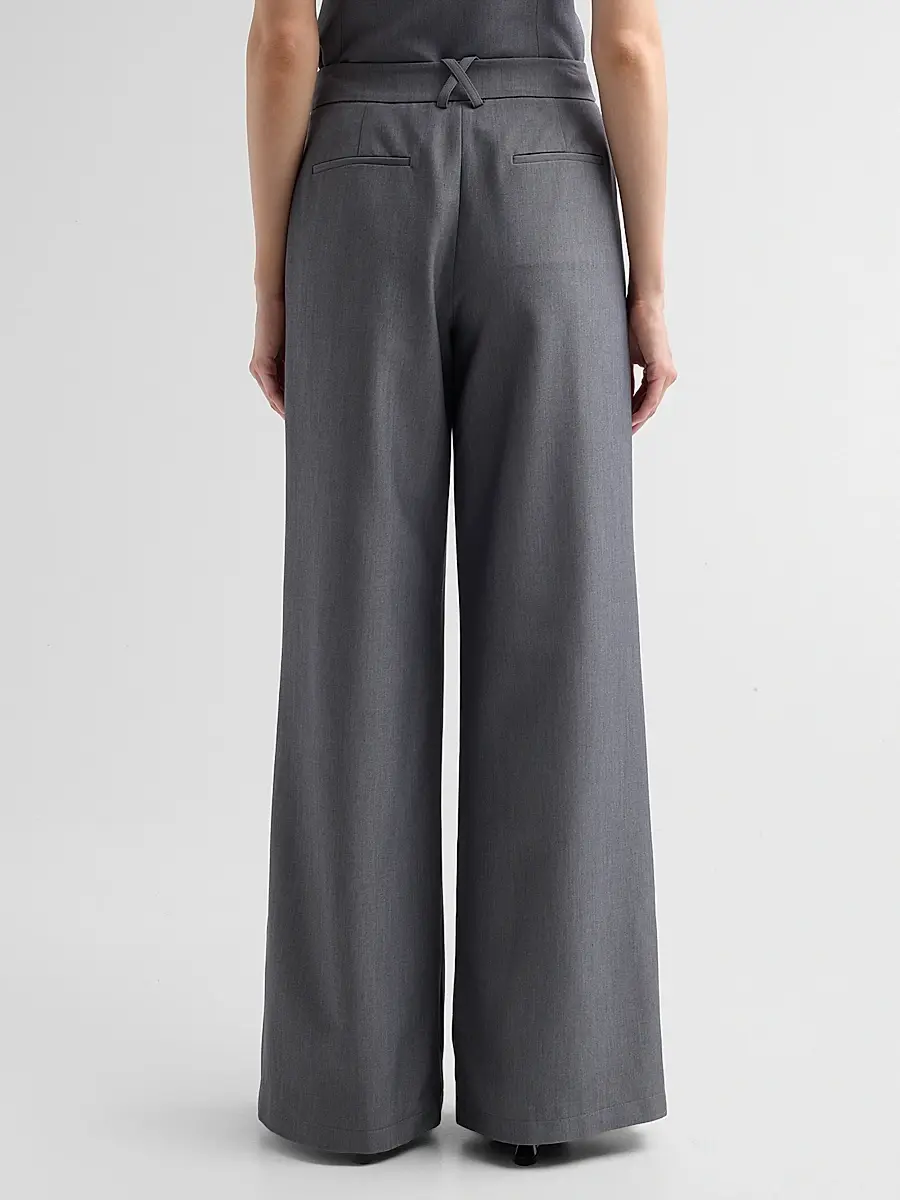Toccin Women's Solara Pleated Wide-Leg Trousers | Thumbnail 3