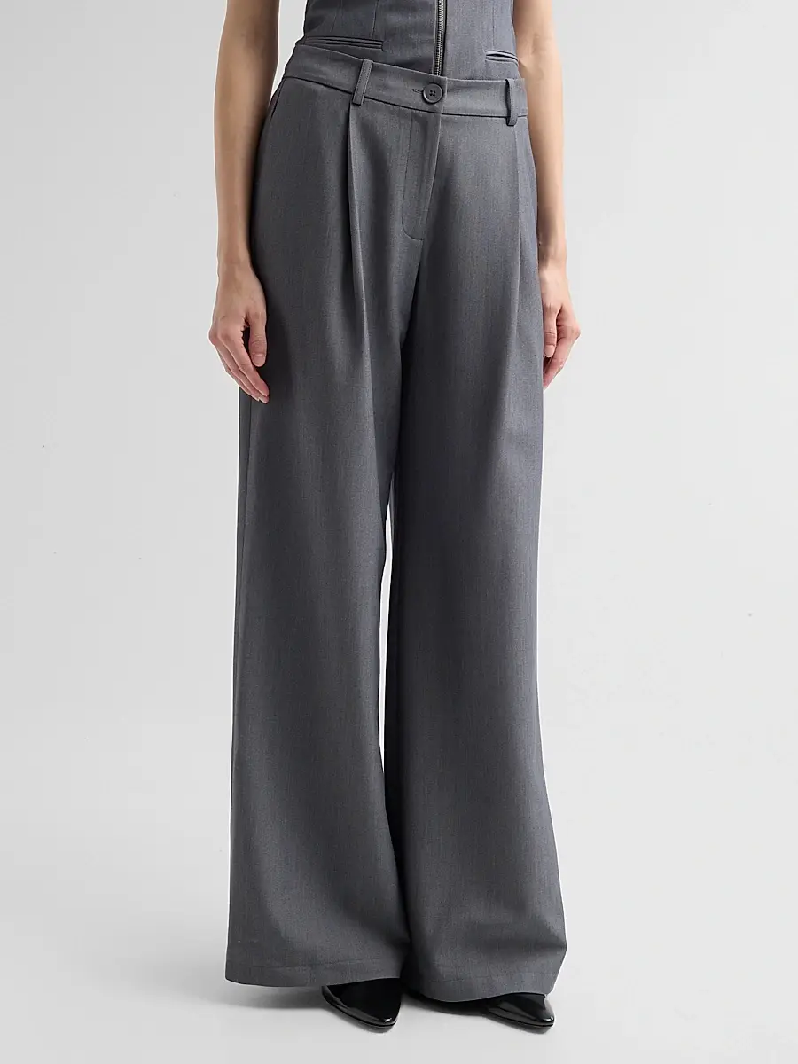 Toccin Women's Solara Pleated Wide-Leg Trousers | Thumbnail 4