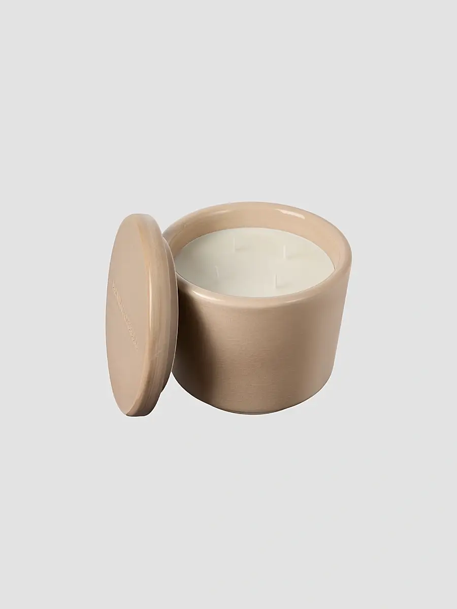 Brunello Cucinelli Maxi Scented Candle in Craquelé Ceramic Vessel with Lid - Sand | Thumbnail 2 Brunello Cucinelli Maxi Scented Candle in Craquelé Ceramic Vessel with Lid - Sand | Thumbnail 2