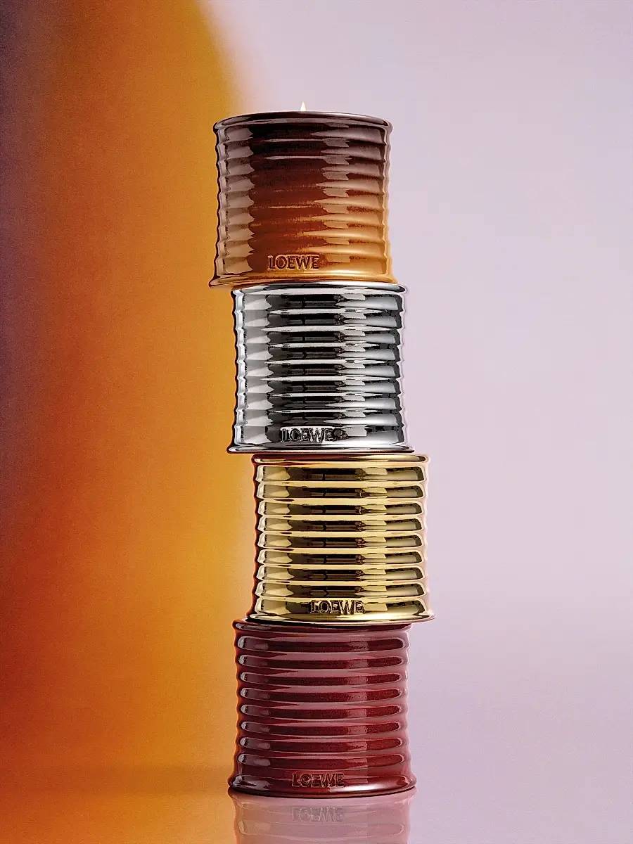LOEWE PERFUMES Banoffee Midi Scented Candle | Thumbnail 5 LOEWE PERFUMES Banoffee Midi Scented Candle | Thumbnail 5