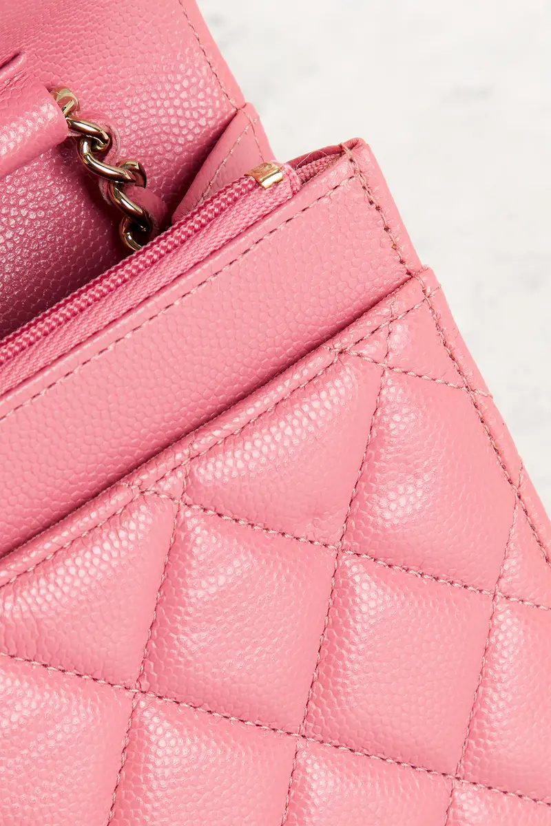 Chanel Chanel Caviar Classic Wallet On Chain | Thumbnail 7 Chanel Chanel Caviar Classic Wallet On Chain | Thumbnail 7