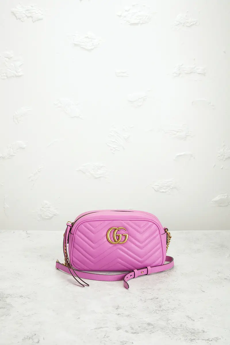 Gucci GG Marmont Shoulder Bag | Thumbnail 2 Gucci GG Marmont Shoulder Bag | Thumbnail 2