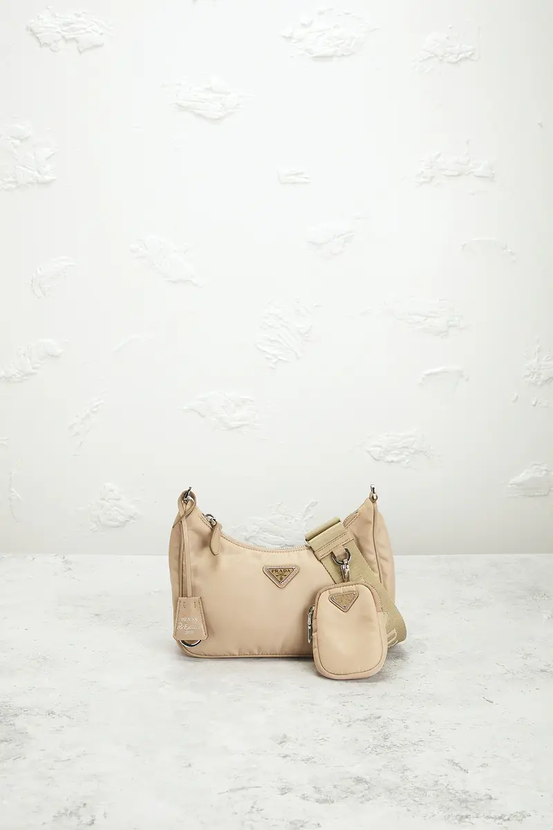 Prada Re-Edition 2005 Re-Nylon Shoulder Bag | Thumbnail 2 Prada Re-Edition 2005 Re-Nylon Shoulder Bag | Thumbnail 2
