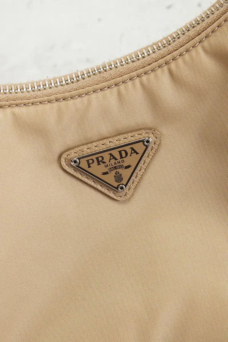 Prada Re-Edition 2005 Re-Nylon Shoulder Bag | Thumbnail 6 Prada Re-Edition 2005 Re-Nylon Shoulder Bag | Thumbnail 6
