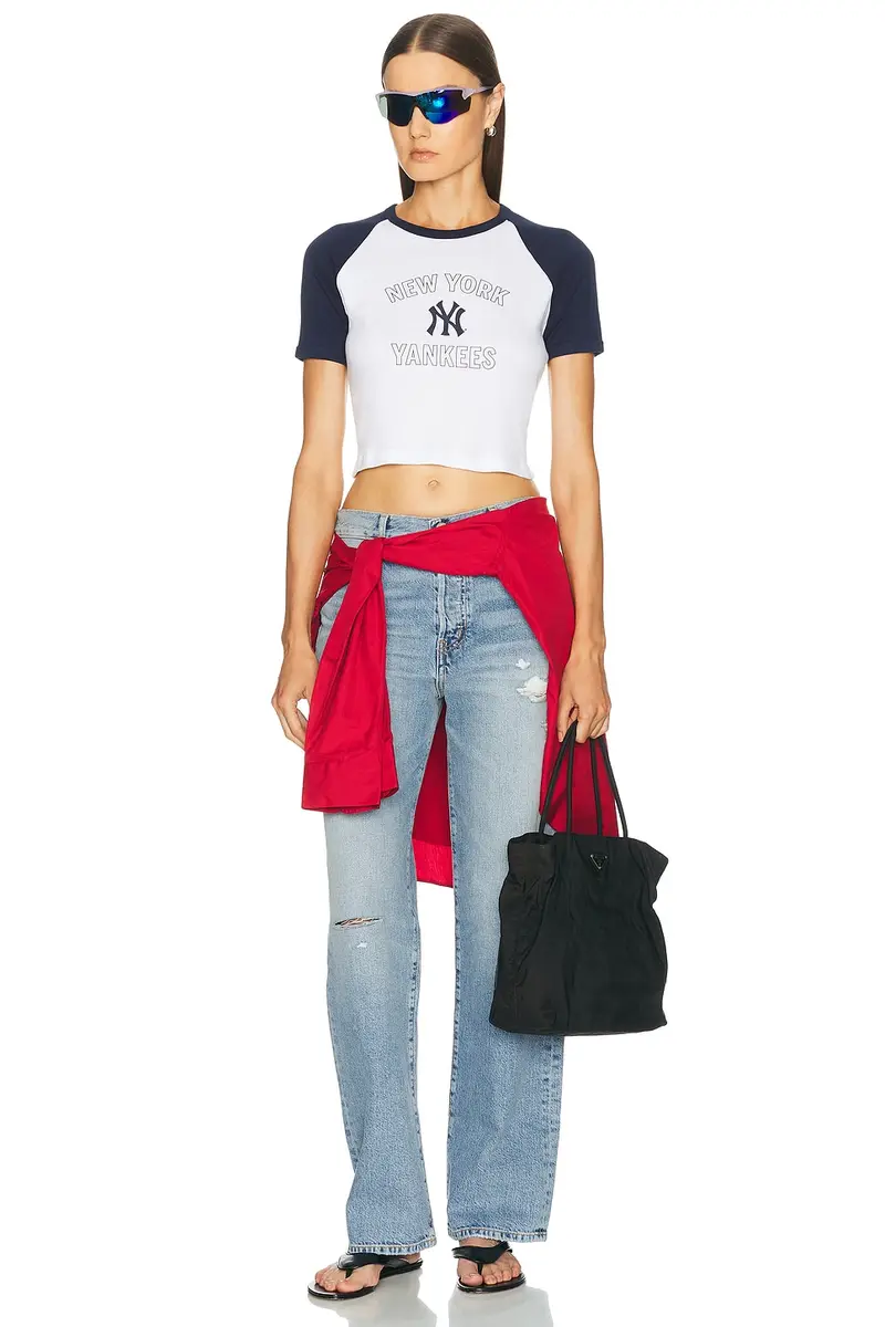Sporty & Rich x Yankees Arch Baby Baseball Tee | Thumbnail 4 Sporty & Rich x Yankees Arch Baby Baseball Tee | Thumbnail 4