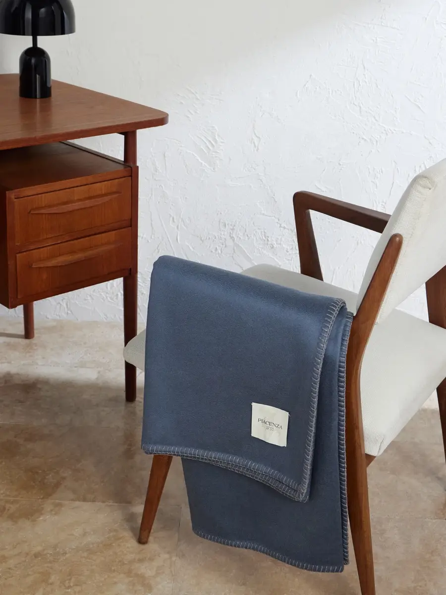 PIACENZA 1733 Cashmere Throw - Men | Thumbnail 2 PIACENZA 1733 Cashmere Throw - Men | Thumbnail 2