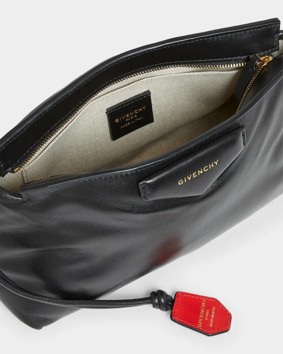 Givenchy Antigona Slouchy Clutch Bag in Leather | Thumbnail 3 Givenchy Antigona Slouchy Clutch Bag in Leather | Thumbnail 3