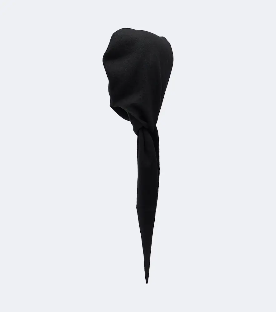 Nour Hammour Niale cashmere hood | Thumbnail 3 Nour Hammour Niale cashmere hood | Thumbnail 3