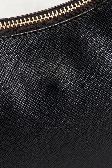 Prada Saffiano Re-Edition 2005 Shoulder Bag | Thumbnail 7 Prada Saffiano Re-Edition 2005 Shoulder Bag | Thumbnail 7