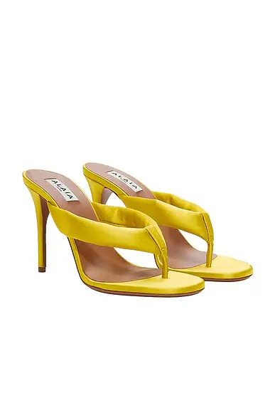 ALAÏA ALAΪA Padded Sandal | Image 1 ALAÏA ALAΪA Padded Sandal | Image 1