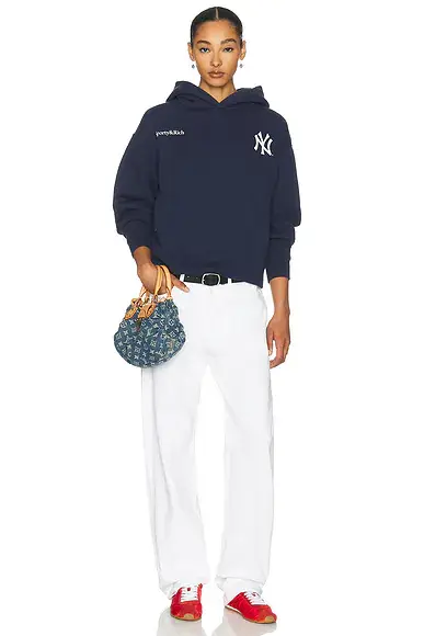 Sporty & Rich x Yankees Curve Hoodie | Thumbnail 5 Sporty & Rich x Yankees Curve Hoodie | Thumbnail 5