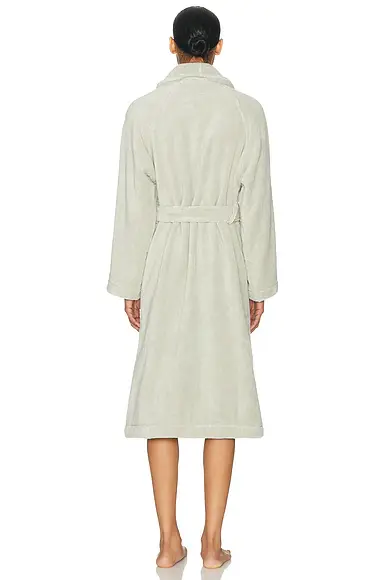 Parachute Classic Plush Robe | Thumbnail 3