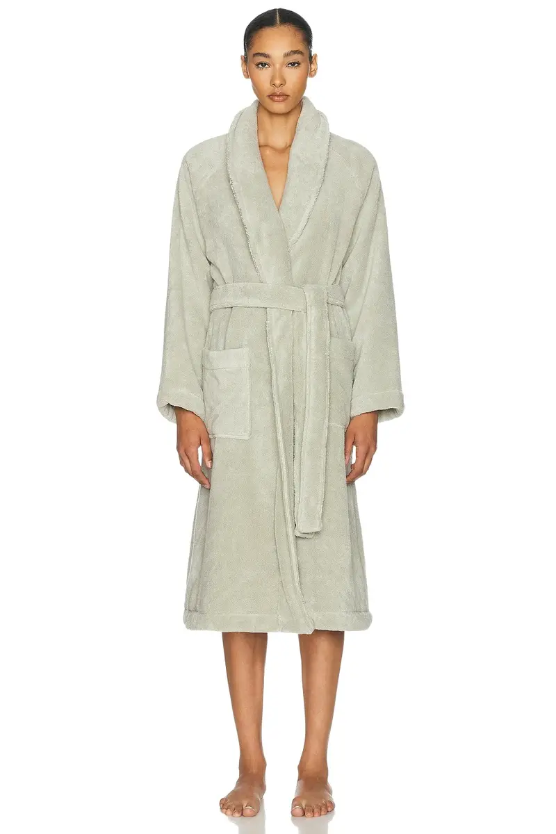 Classic Plush Robe Classic Plush Robe