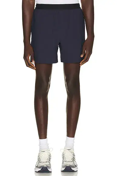 Beyond Yoga Warplite Range Lined Short | Image 1 Beyond Yoga Warplite Range Lined Short | Image 1