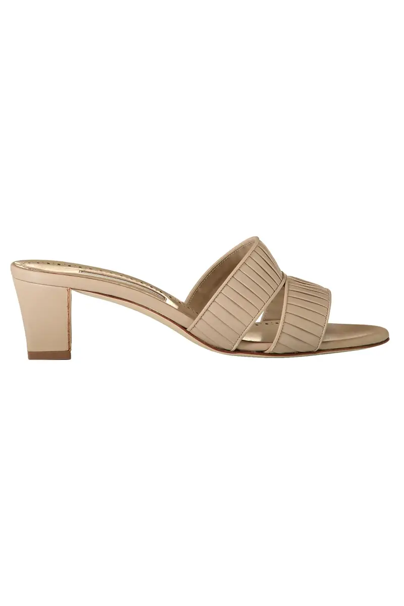 Manolo Blahnik Lusinamu Sandal 50 | Image 1 Manolo Blahnik Lusinamu Sandal 50 | Image 1