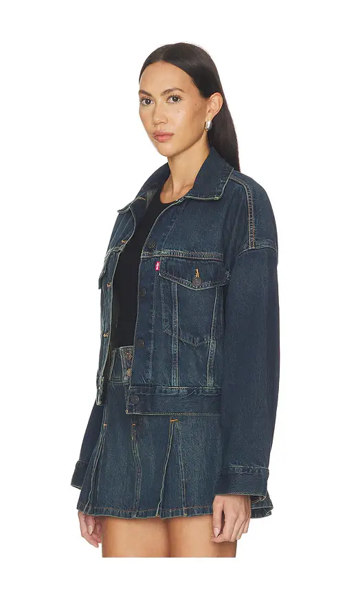 Levi's Loose Crop Trucker Jacket | Thumbnail 2
