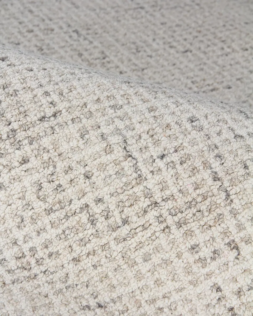 Exquisite Rugs Devor Hand-Tufted Rug | Thumbnail 3 Exquisite Rugs Devor Hand-Tufted Rug | Thumbnail 3