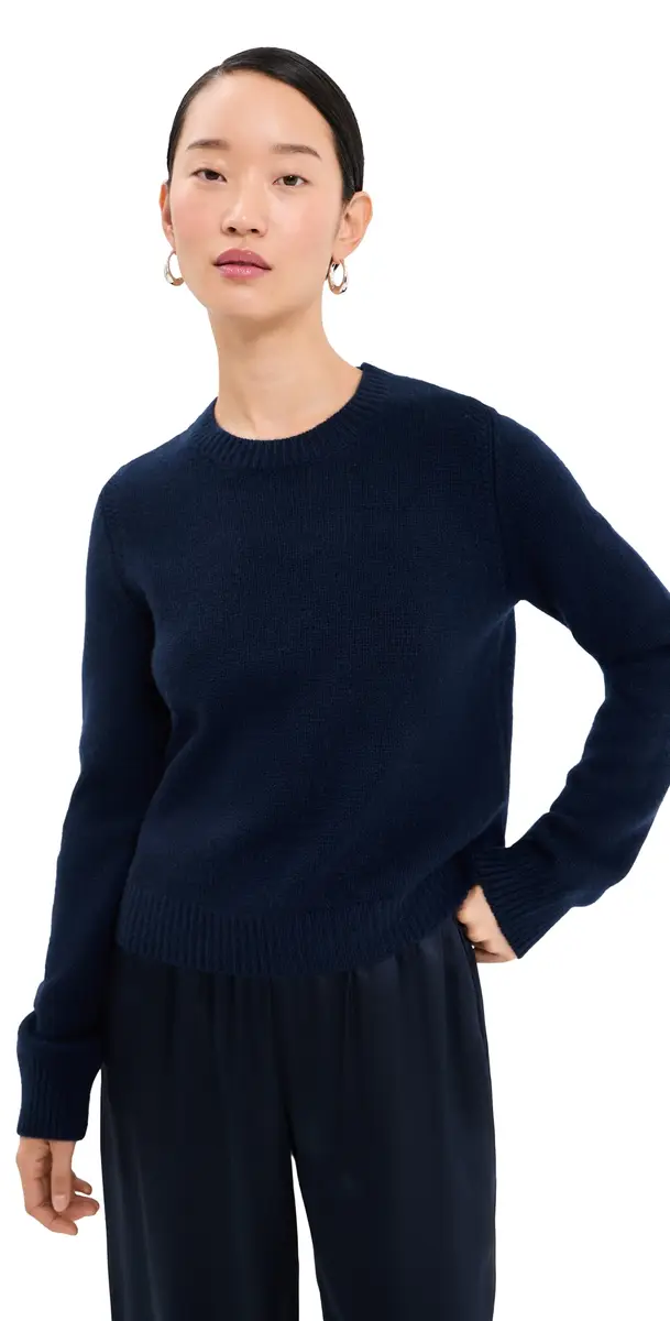 Sablyn Noa hrunken Cashmere Crew Sweater Midnight Navy | Image 1 Sablyn Noa hrunken Cashmere Crew Sweater Midnight Navy | Image 1