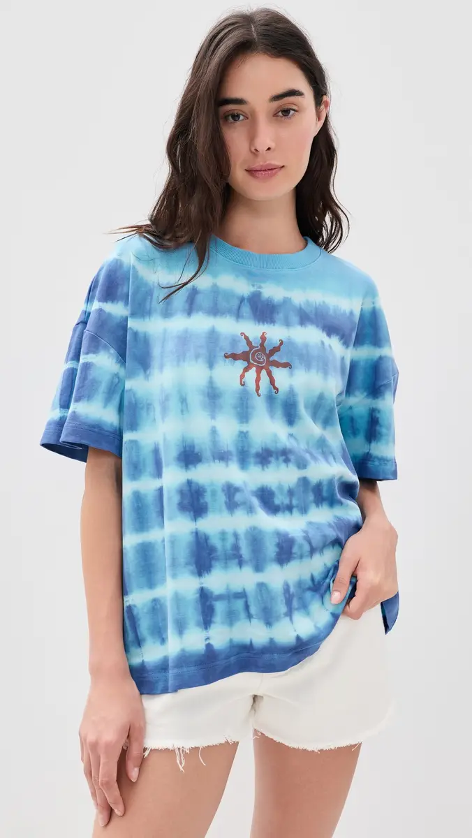 Ciao Ciao Vacation Curacao Tie-Dye Tee | Thumbnail 2 Ciao Ciao Vacation Curacao Tie-Dye Tee | Thumbnail 2