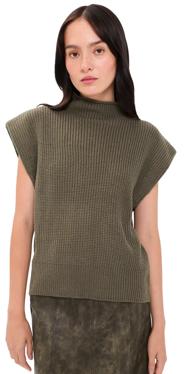 En Saison Devon Sweater Vest Olive | Image 1 En Saison Devon Sweater Vest Olive | Image 1