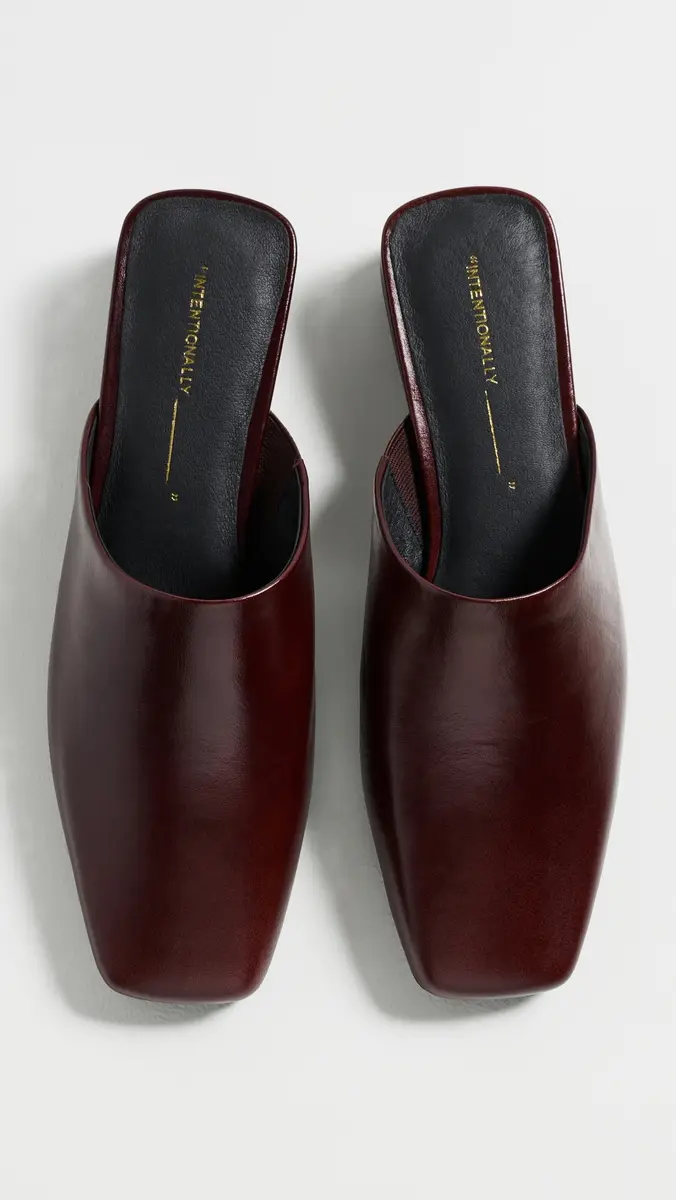 INTENTIONALLY BLANK Marer Mules | Thumbnail 5