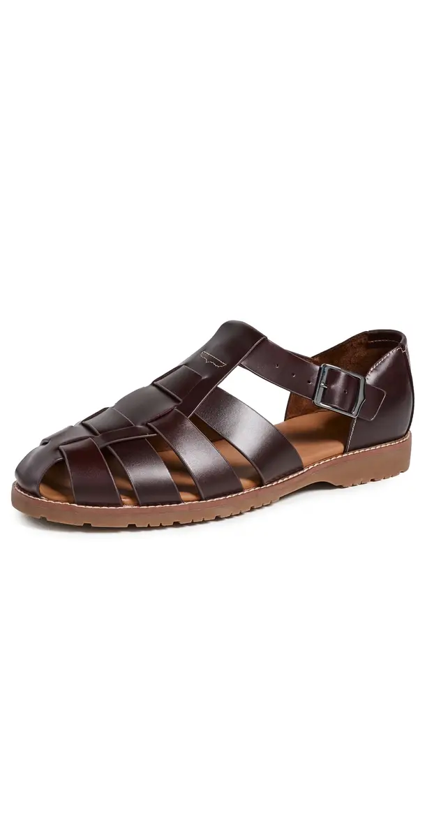G.H. BASS G. H. Bass Reed Mini Lug Fisherman Sandals Brunette | Image 1 G.H. BASS G. H. Bass Reed Mini Lug Fisherman Sandals Brunette | Image 1