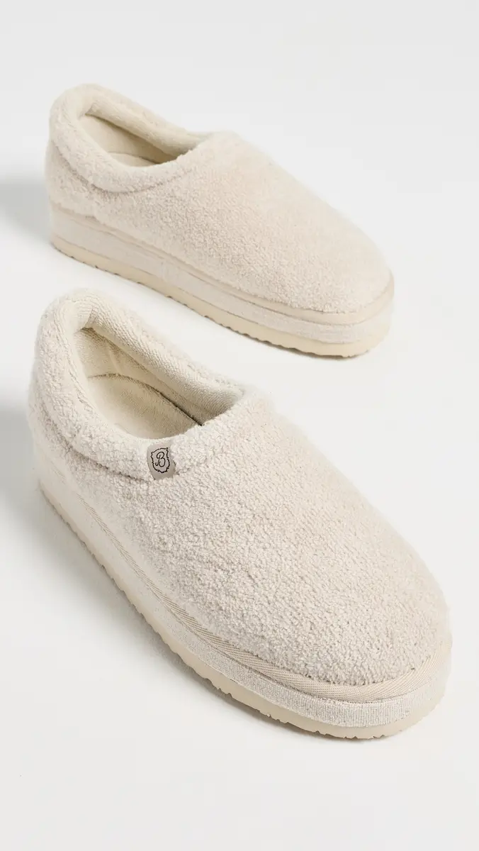 Brunch Puff XXL Slippers | Thumbnail 5 Brunch Puff XXL Slippers | Thumbnail 5