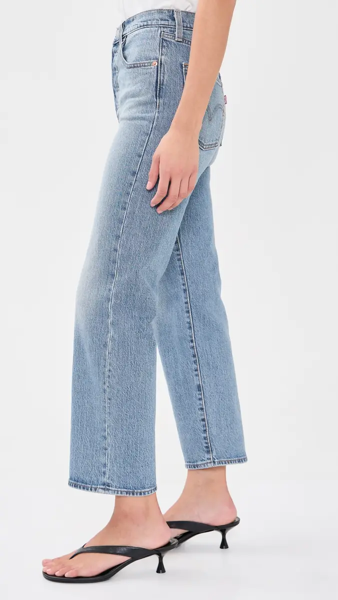 Levi's Ribcage Straight Ankle Jeans | Thumbnail 4