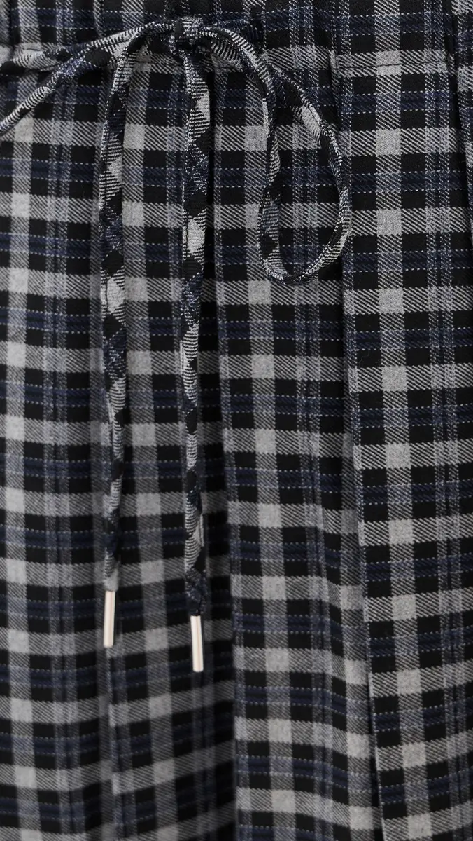 GOOD AMERICAN The Pleated Skirt | Thumbnail 6 GOOD AMERICAN The Pleated Skirt | Thumbnail 6