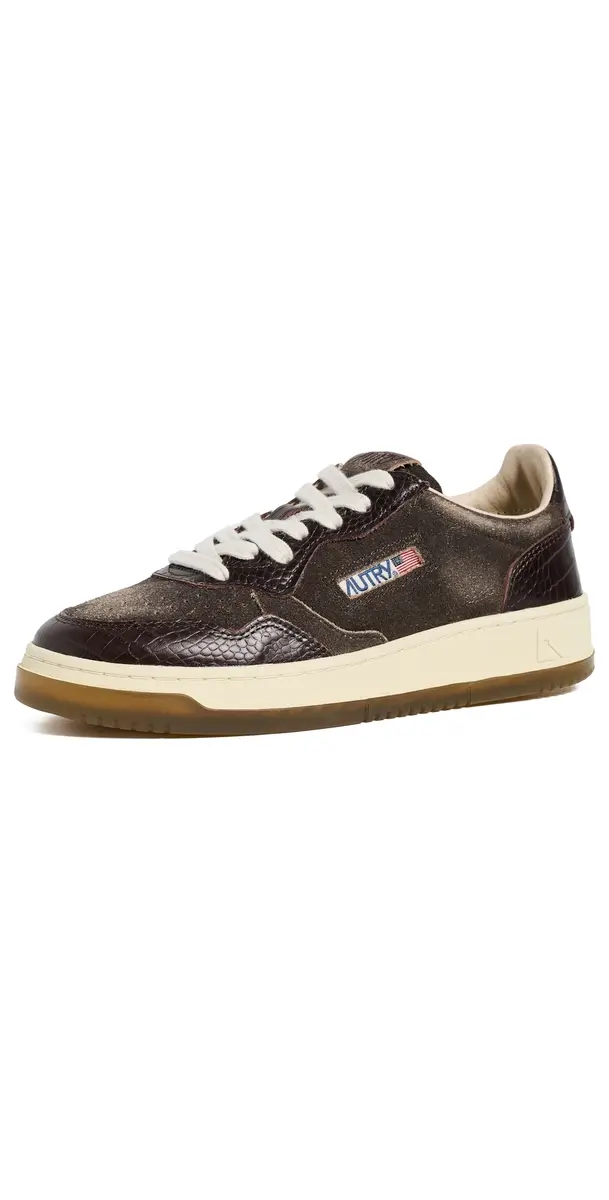 Autry Medalist Low Suede Sneakers Mustang/Brown | Image 1 Autry Medalist Low Suede Sneakers Mustang/Brown | Image 1