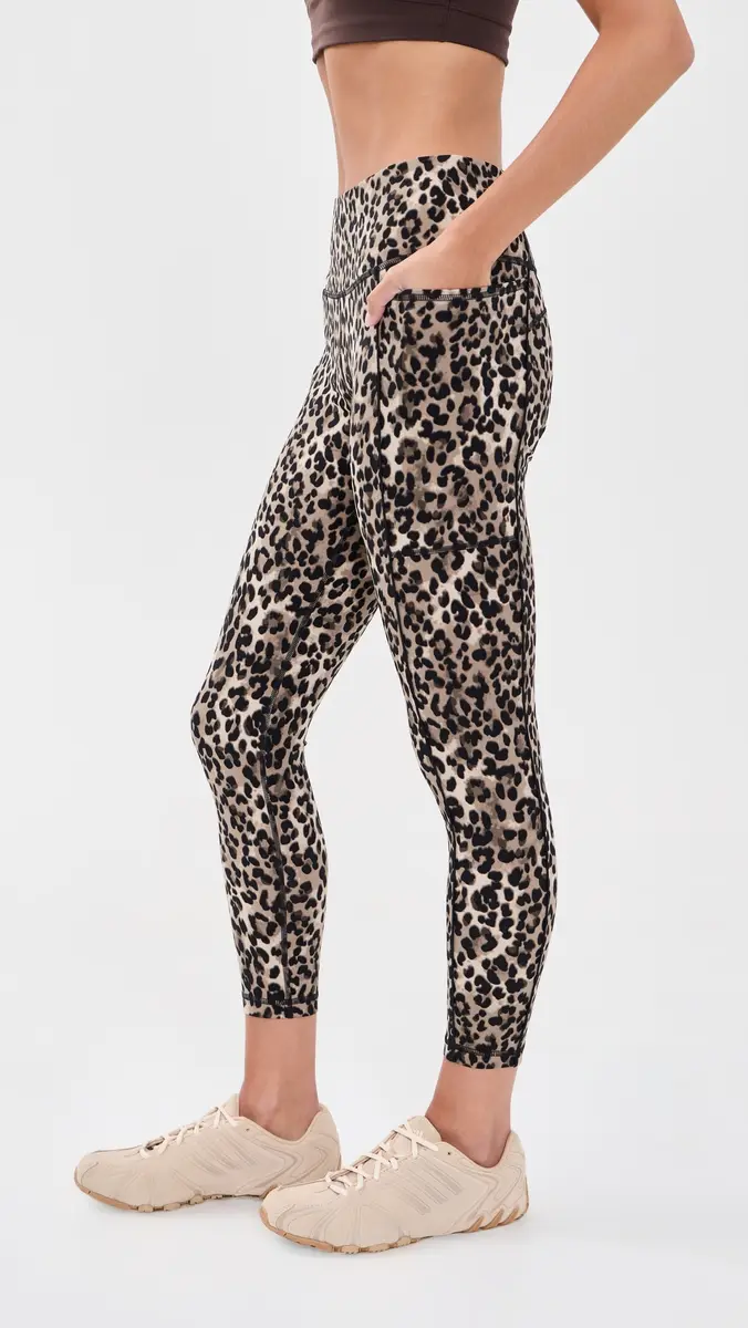 Sweaty Betty Power Piping Workout 7/8 Leggings | Thumbnail 4 Sweaty Betty Power Piping Workout 7/8 Leggings | Thumbnail 4