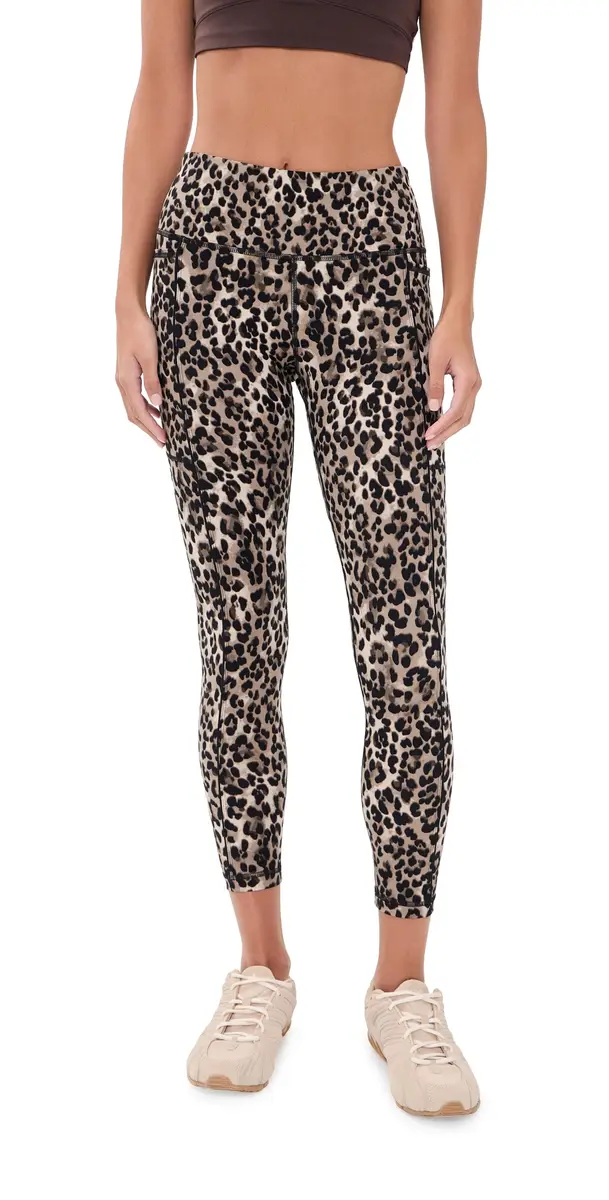 Sweaty Betty Power Piping Workout 7/8 eggings Brown Ink eopard Print | Image 1 Sweaty Betty Power Piping Workout 7/8 eggings Brown Ink eopard Print | Image 1