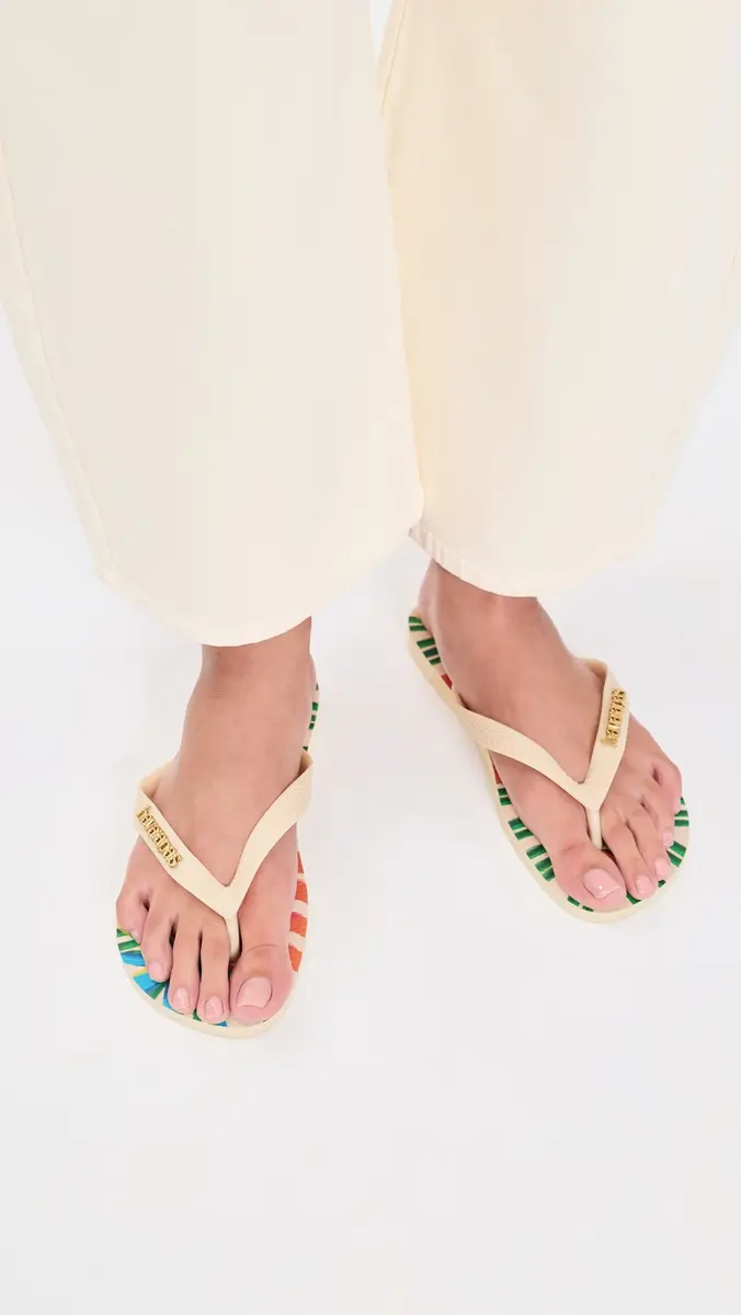 Havaianas Top Bossa Flip Flops | Thumbnail 3 Havaianas Top Bossa Flip Flops | Thumbnail 3