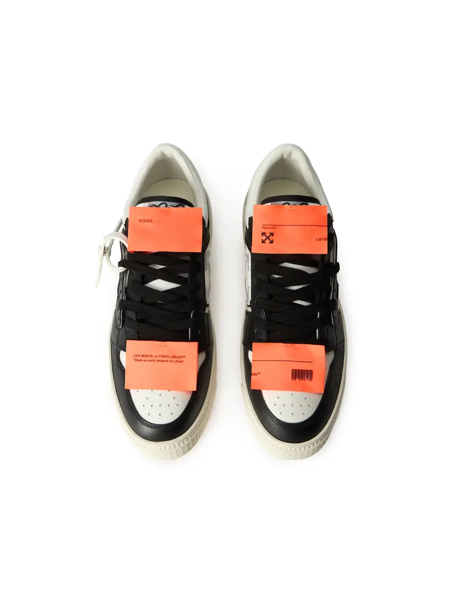 Off-White Low Top 3.0 Off Court Sneakers | Thumbnail 4 Off-White Low Top 3.0 Off Court Sneakers | Thumbnail 4