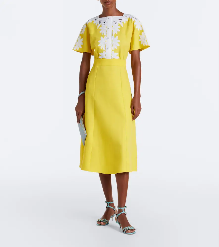 Valentino Garavani Embroidered linen midi dress | Thumbnail 3 Valentino Garavani Embroidered linen midi dress | Thumbnail 3