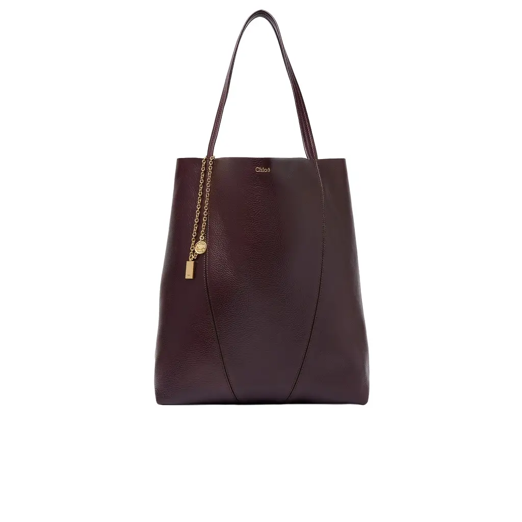 Chloé Large Chloé Spin tote bag in grained leather | Image 1 Chloé Large Chloé Spin tote bag in grained leather | Image 1