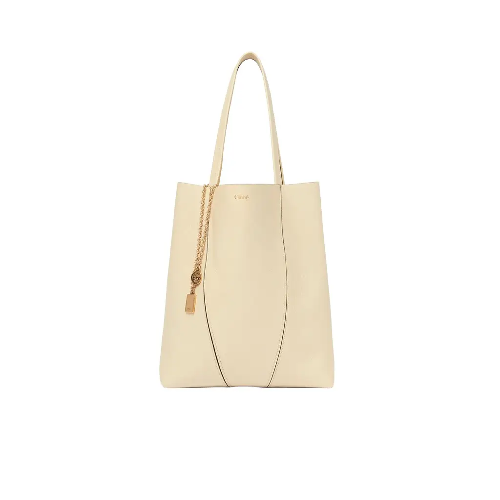 Chloé Chloé Spin tote bag in grained leather | Image 1 Chloé Chloé Spin tote bag in grained leather | Image 1