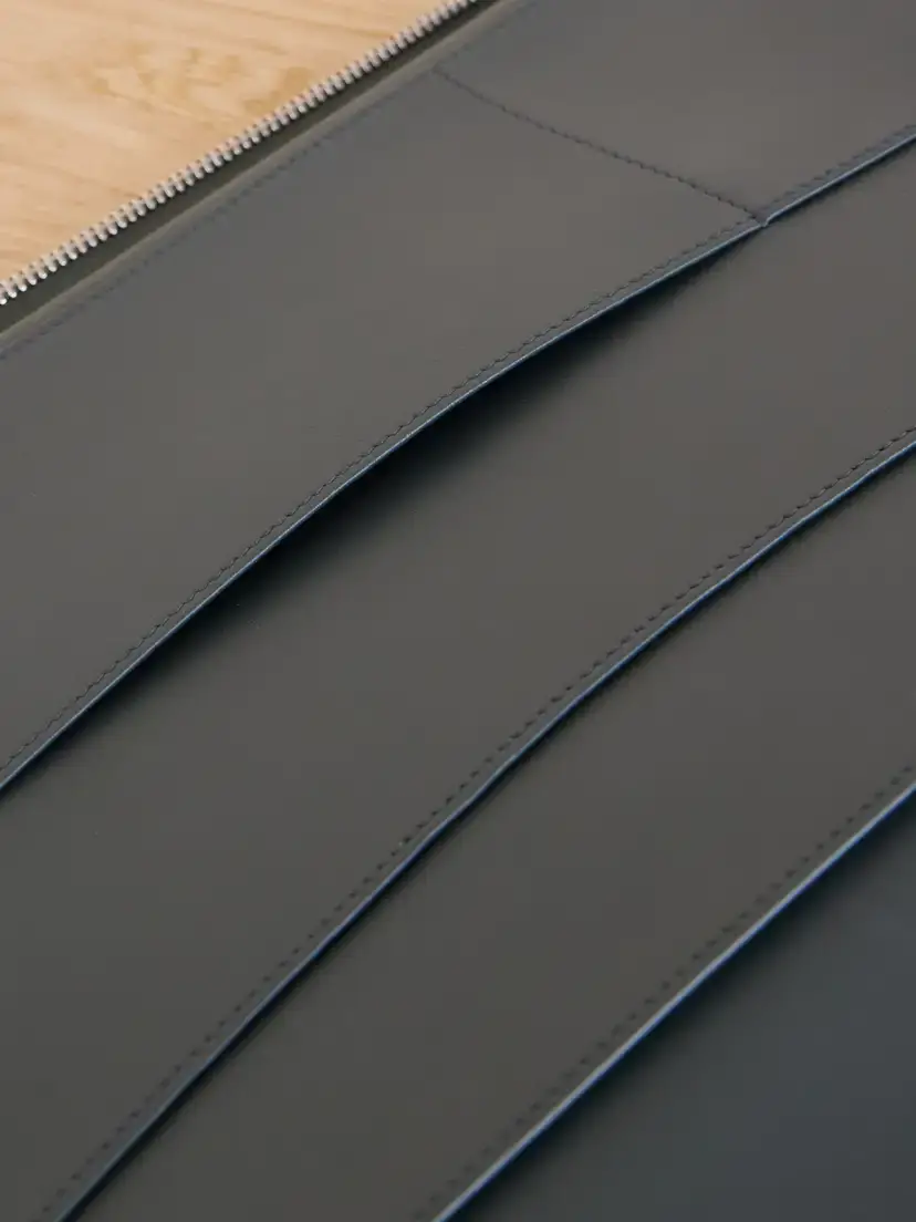 Smythson Panama Leather A4 Folder | Thumbnail 4 Smythson Panama Leather A4 Folder | Thumbnail 4