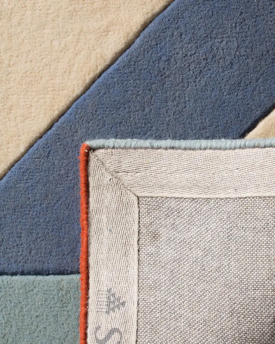Safavieh Dustan Hand-Tufted Rug | Thumbnail 3 Safavieh Dustan Hand-Tufted Rug | Thumbnail 3