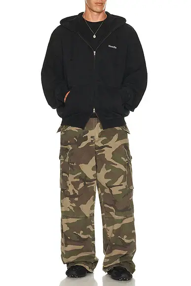 Vetements Definition Oversized T-Shirt | Thumbnail 3 Vetements Definition Oversized T-Shirt | Thumbnail 3