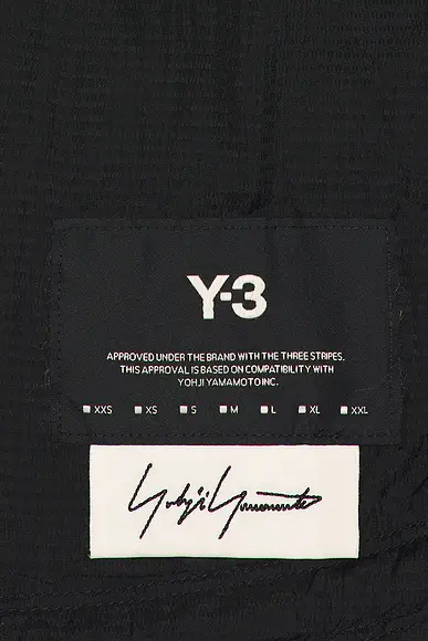 Y-3 Gfx Run Jacket | Thumbnail 6 Y-3 Gfx Run Jacket | Thumbnail 6