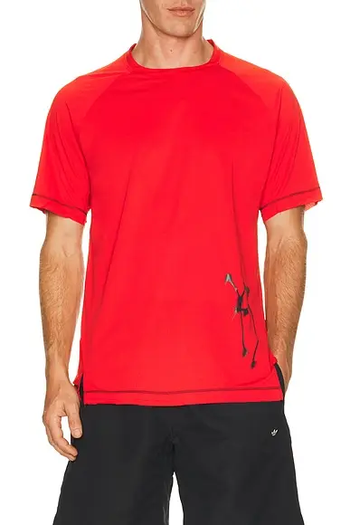 Y-3 Gfx Run Tee | Image 1 Y-3 Gfx Run Tee | Image 1